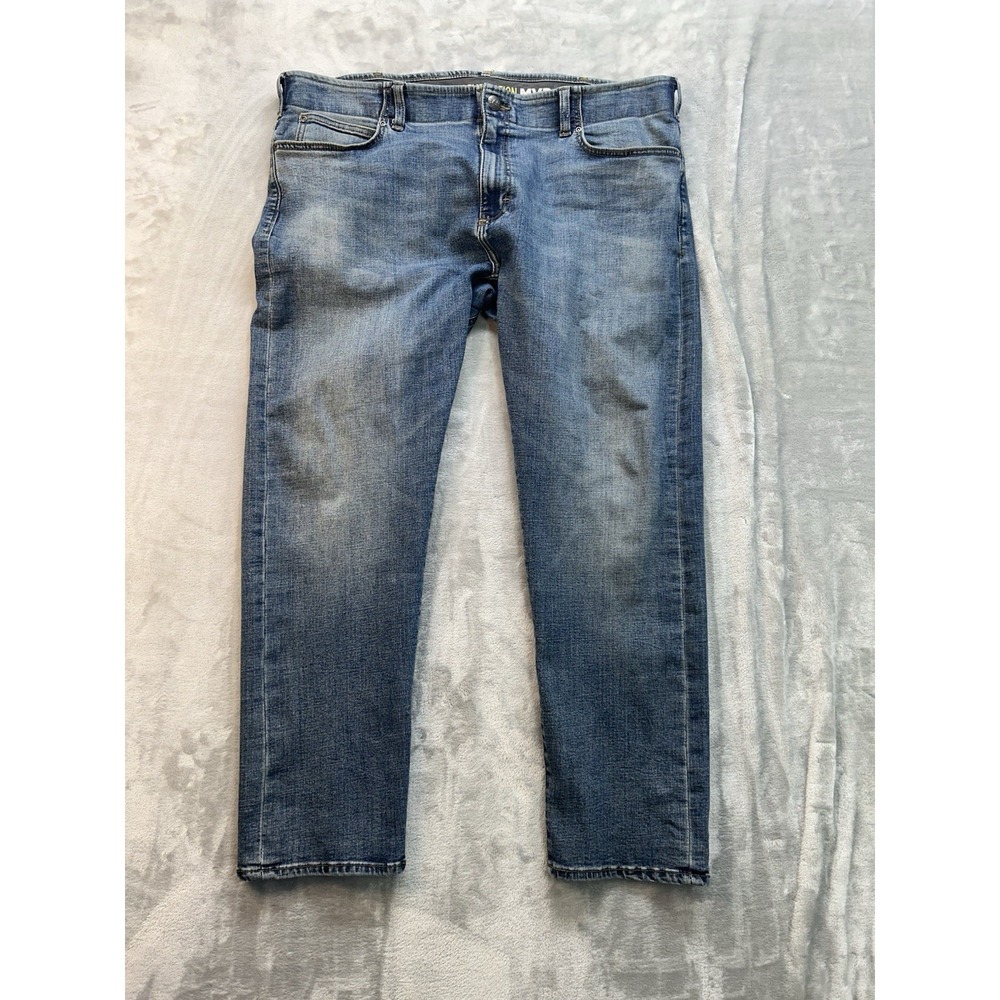 Lee Jeans Mens Sz 42x30 Blue Slim Fit Tapered Extreme Motion MVP Stretch Denim